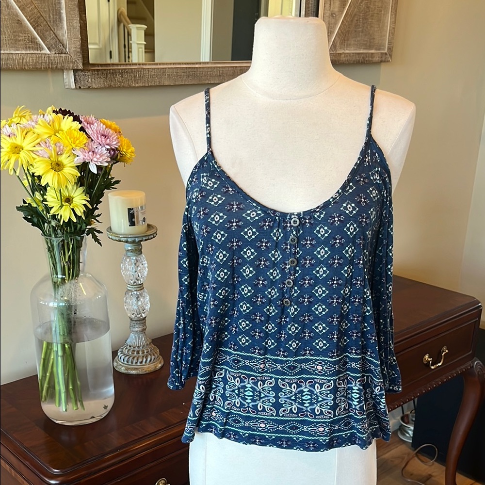 Open Shoulder Blue Geometric Print Knit Spaghetti Strap Top